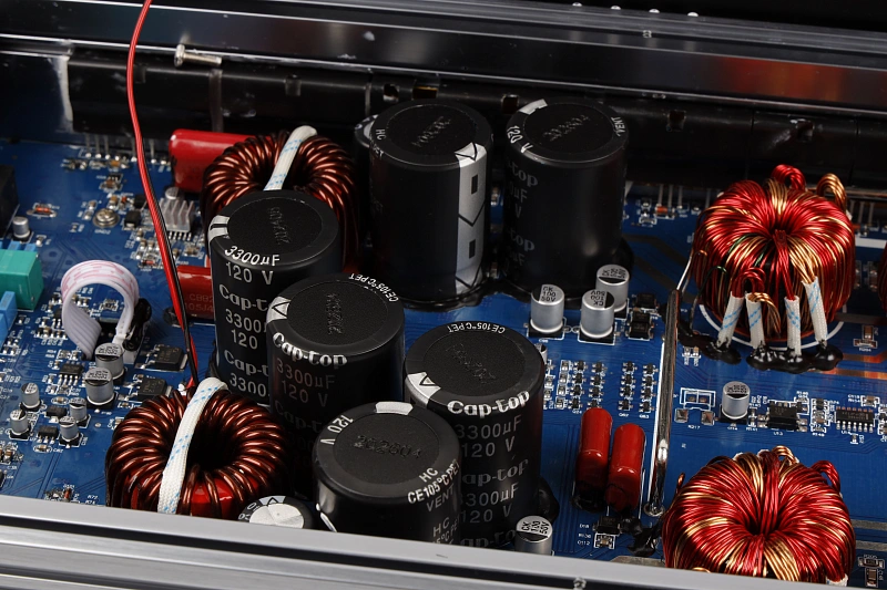 УСИЛИТЕЛЬ УРАЛ УЛЬТИМАТУМ PRO 2.2500 - 15